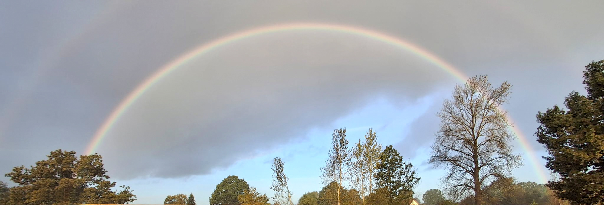 Regenbogen über Warnau